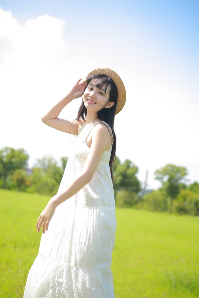 fresh-japanese-style-beauty-rural-style-outdoor-sunny-eye-catching-photo